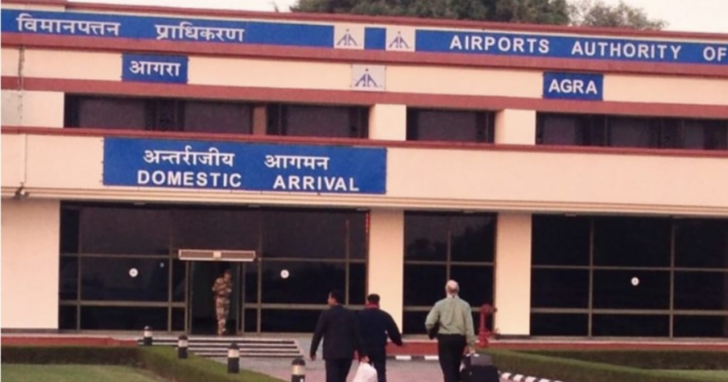 आगरा से बेंगलुरु हवाई यात्रा हुई महंगी 