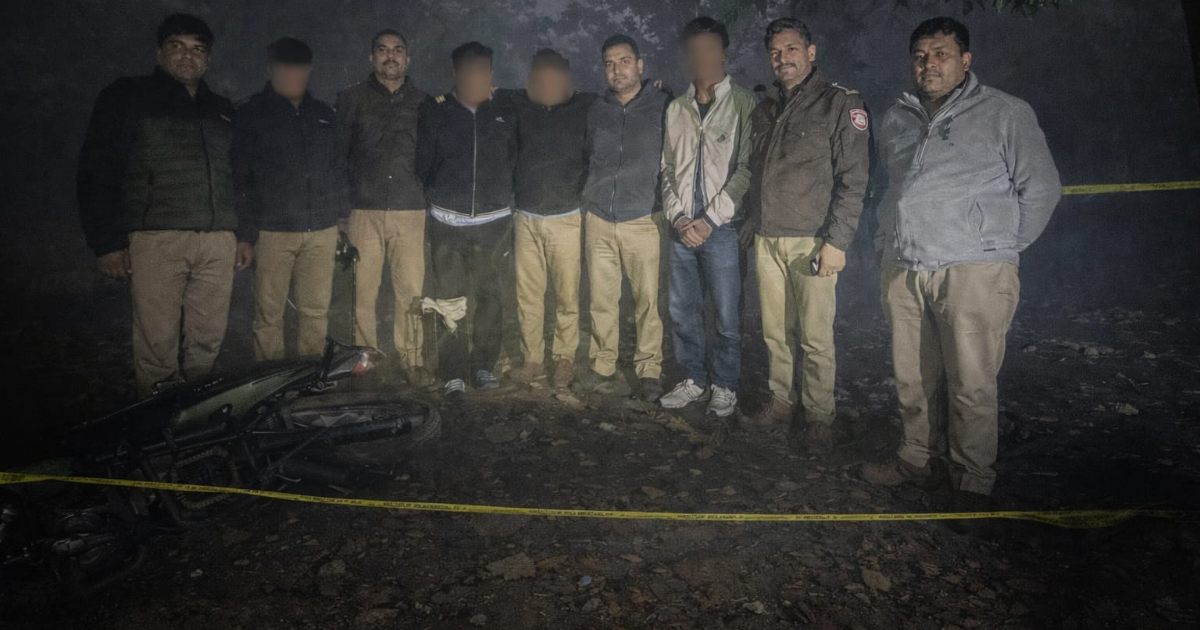 Agra News: राज चौहान हत्याकांड में पुलिस मुठभेड़ में आरोपी गिरफ्तार