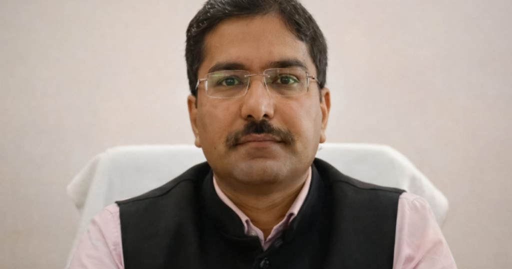 आगरा नगर निगम के आयुक्त अंकित खंडेलवाल 