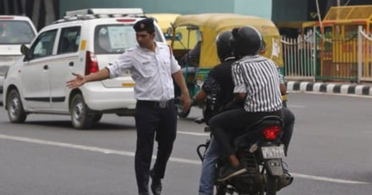 Agra News: आगरा ट्रैफिक चालान जांच