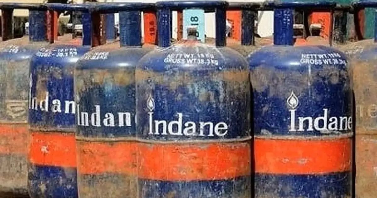 Agra LPG Crisis: आगरा में कॉमर्शियल गैस संकट
