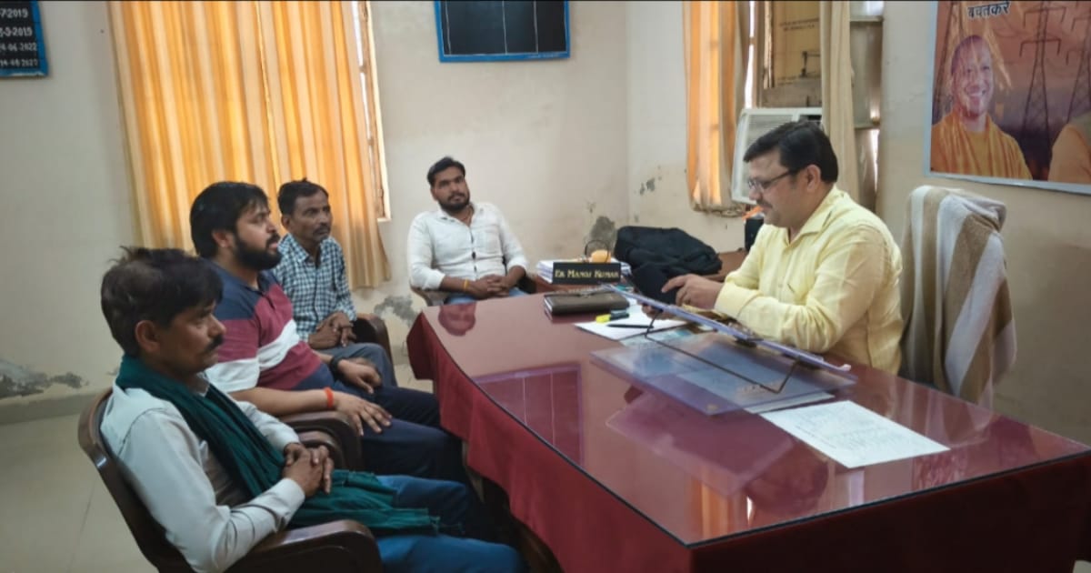 Agra News: एत्मादपुर किसान यूनियन बैठक