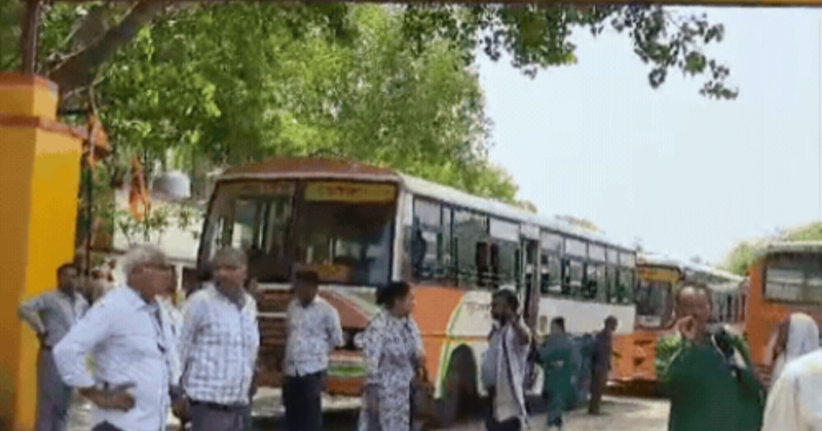 Agra News: आगरा सैटेलाइट बस अड्डे का दृश्य