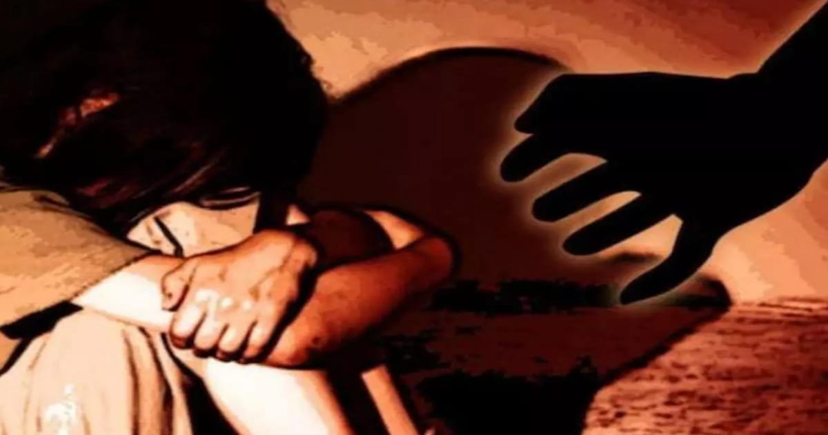 Agra Crime News: आगरा में 8 साल की बच्चों दुष्कर्म