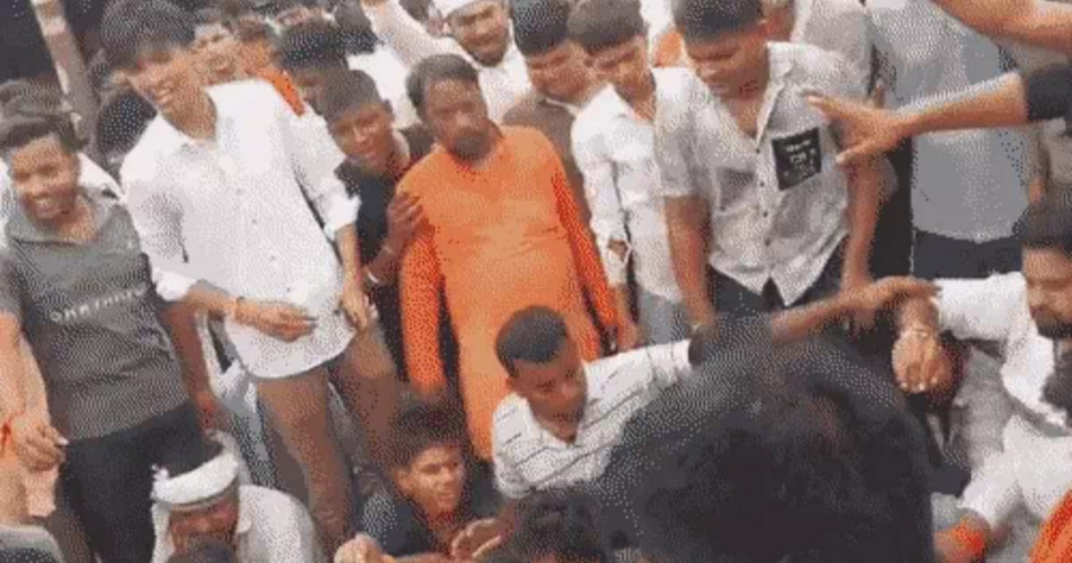 Agra News: आगरा में UGC रेगुलेशन के विरोध में प्रदर्शन